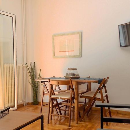 Cozy Plaka Apartment Athena Bagian luar foto