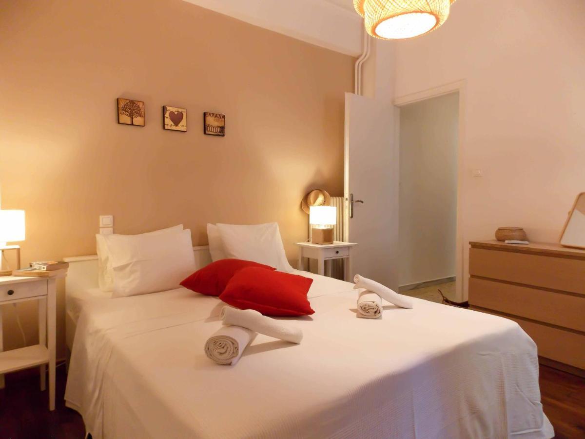 Cozy Plaka Apartment Athena Bagian luar foto
