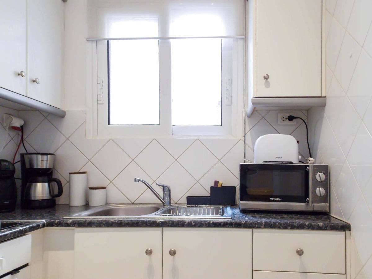 Cozy Plaka Apartment Athena Bagian luar foto